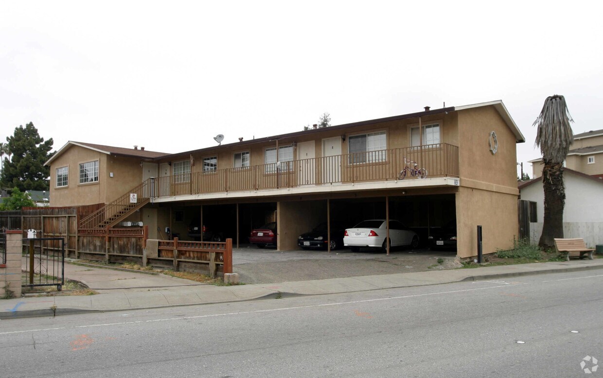 Foto del edificio - 2343 University Ave