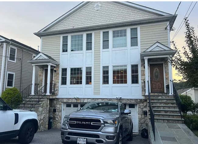 Photo - 63 Lincoln Ave Townhome