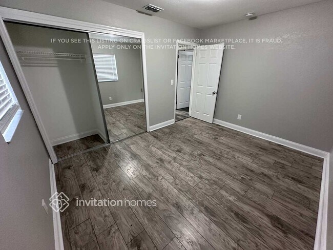 Foto del edificio - 909 Skyview Dr