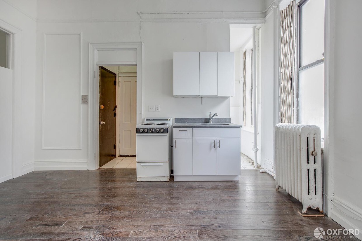 Primary Photo - 110 Lexington Avenue