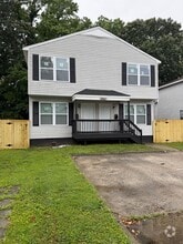 Building Photo - 315-317 Roselynn Ln