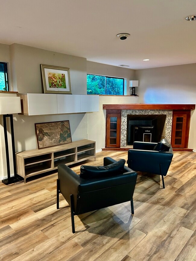 Living Space - 4206 242nd St SW