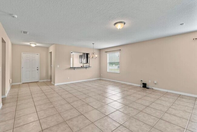 Foto del edificio - 7806 Tanbier Dr