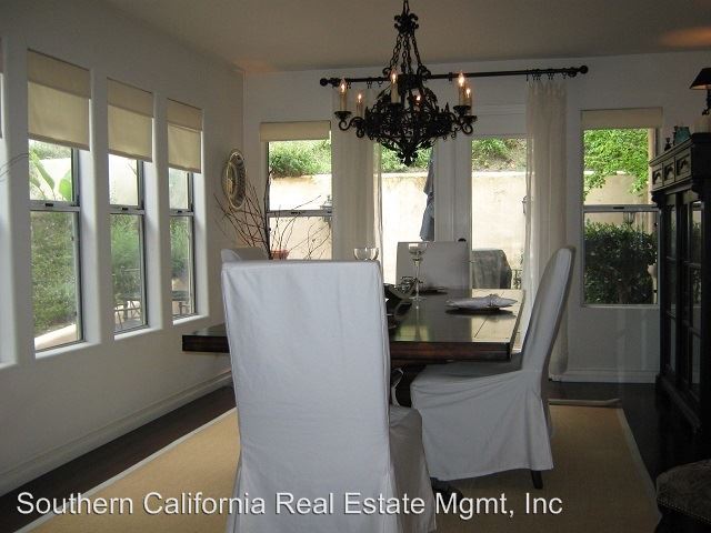 Foto del edificio - 23804 Valley Oak Ct