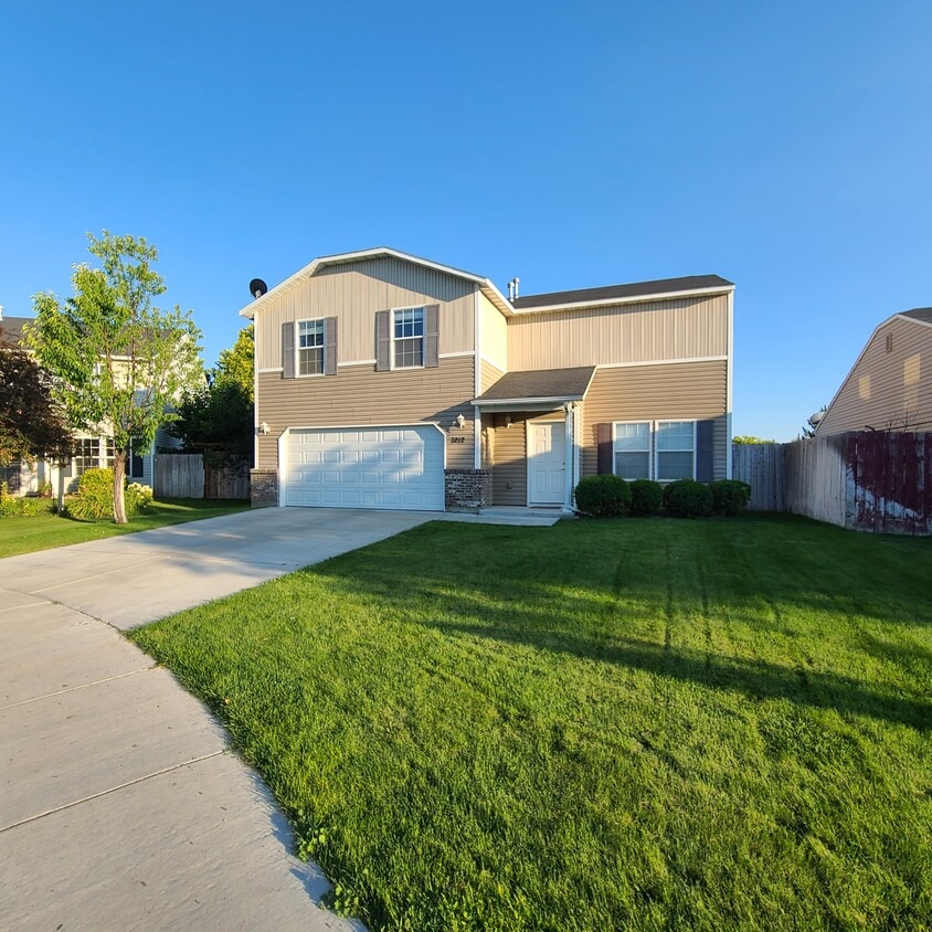 3212 Arcadian Dr, Caldwell, ID 83605 House for Rent in Caldwell, ID