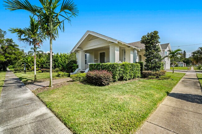 Foto del edificio - 2560 4th Ave S