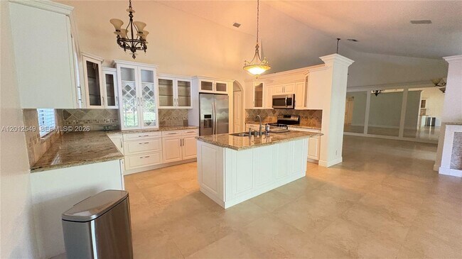 Foto del edificio - 759 NW 161st Ave