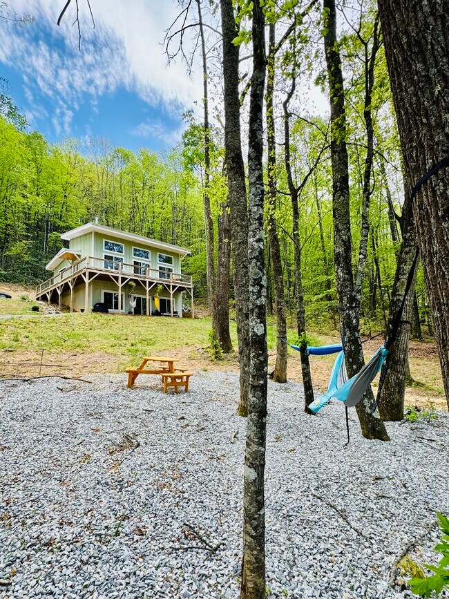 Foto del edificio - 1399 Golf Course Rd