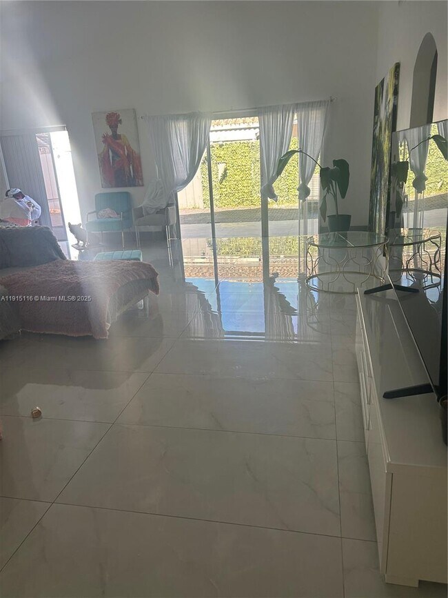 Foto del edificio - 15963 SW 82nd St