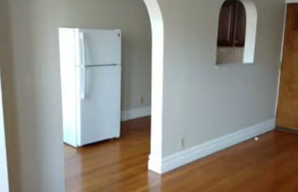 Building Photo - 1145 W Morse Ave