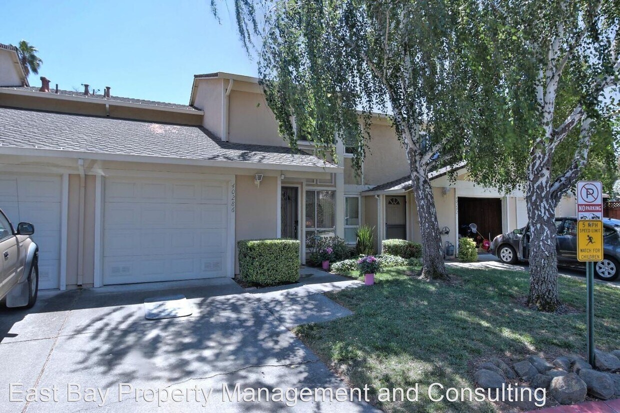 3 br, 1.5 bath House 40124 Santa Teresa House Rental in Fremont