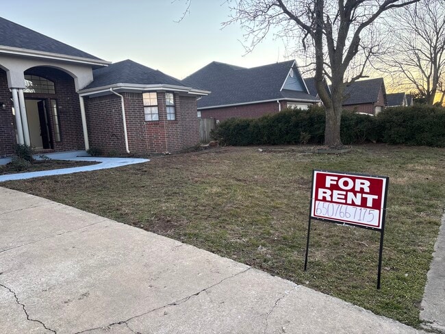 Photo - 3402 W Center St House