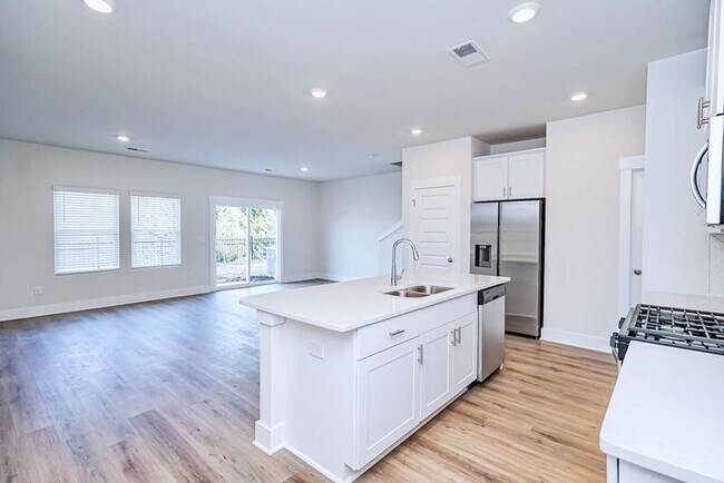 Foto del edificio - 302 Round Back Wy