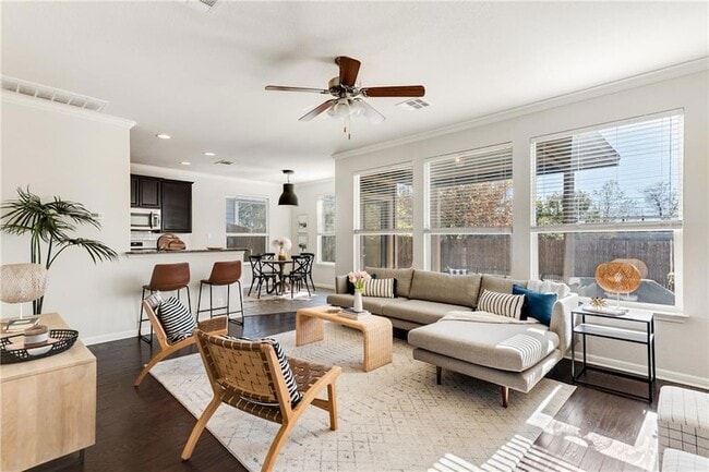 Foto del edificio - 1509 Sugarberry Ln