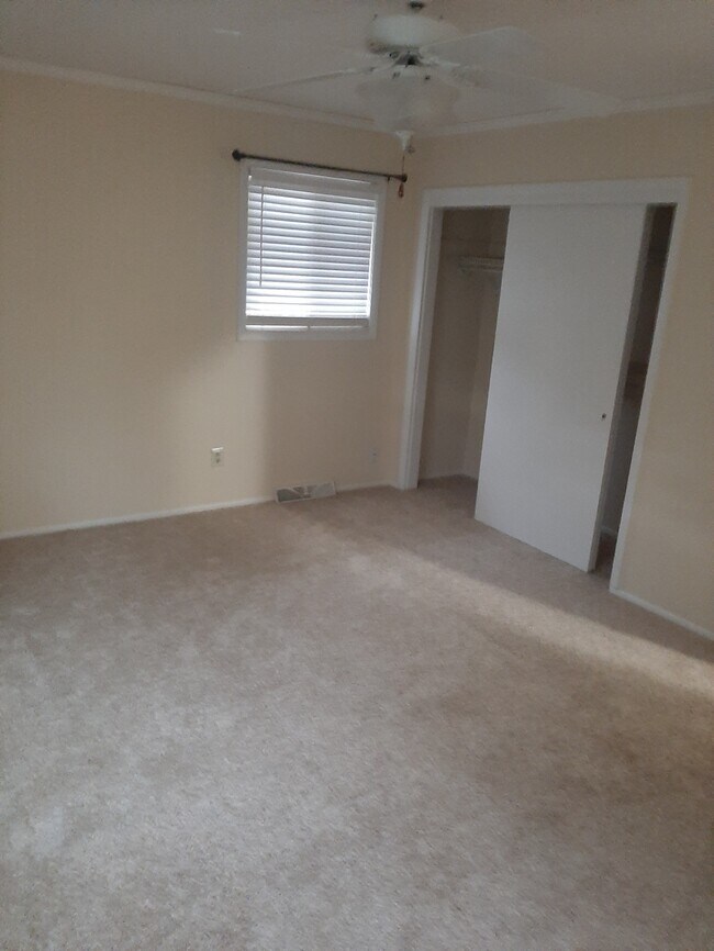 4007 N Loring Cir, Colorado Springs, CO 80909 House Rental in