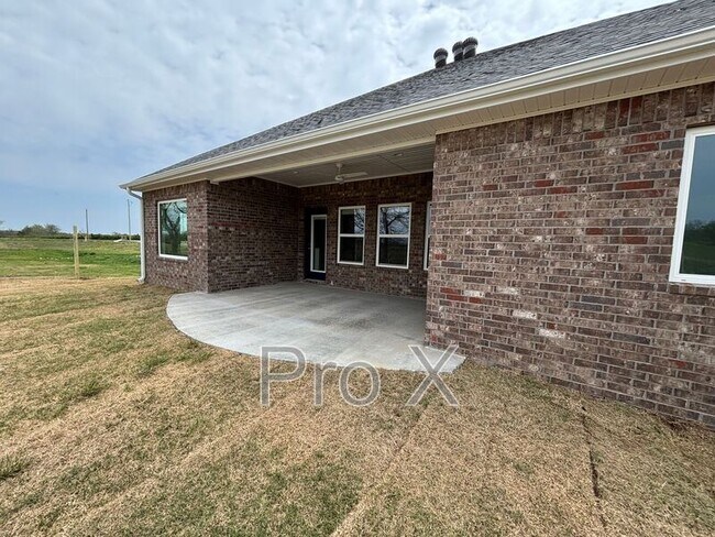 Foto del edificio - 1350 Overcup Oak Ln