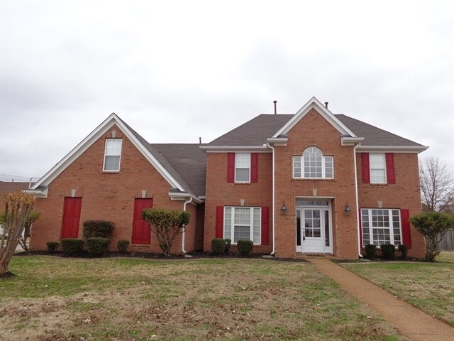 Foto principal - 346 Ericson Road North
