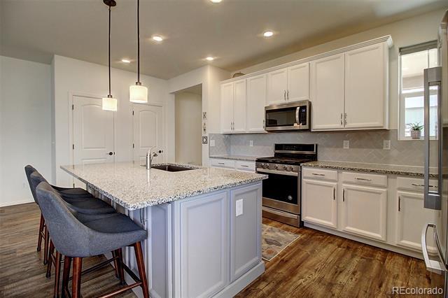 Foto del edificio - 11577 E 26th Ave
