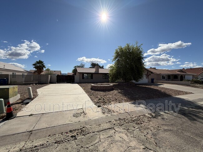 Building Photo - 5718 Sunrise Dr