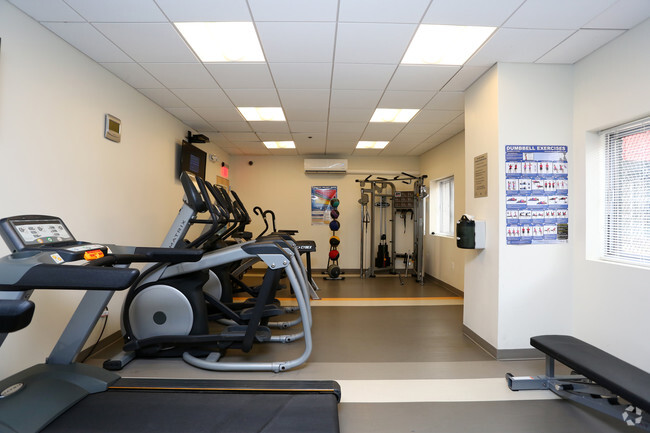 Fitness Center - 611 Park Avenue