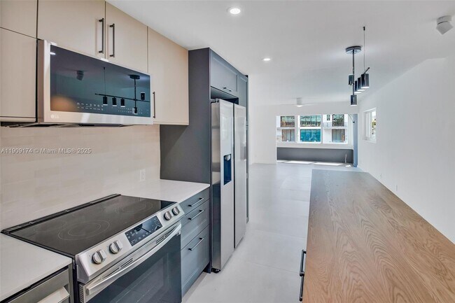 Foto del edificio - 54 Isle of Venice Dr