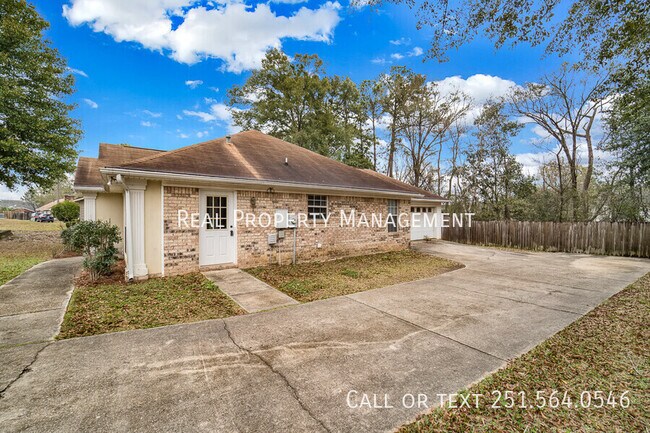 Foto del edificio - 531 Becky Ln