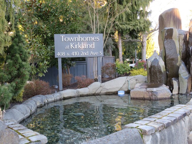 Foto del edificio - Downtown Kirkland Impeccable 2bed/2ba Cond...