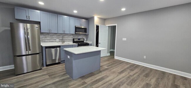 Foto del edificio - 405 34th St SE