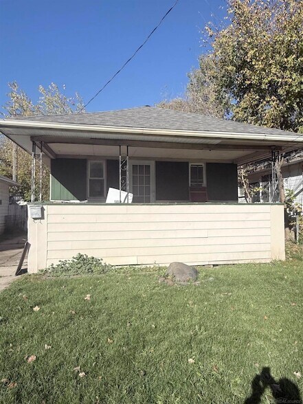 Foto principal - 836 Victoria Ave