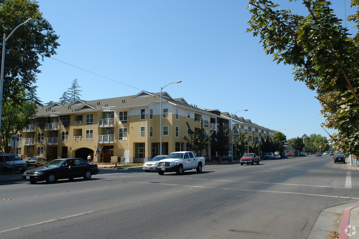 Primary Photo - 1200 Park Avenue Senior Residential