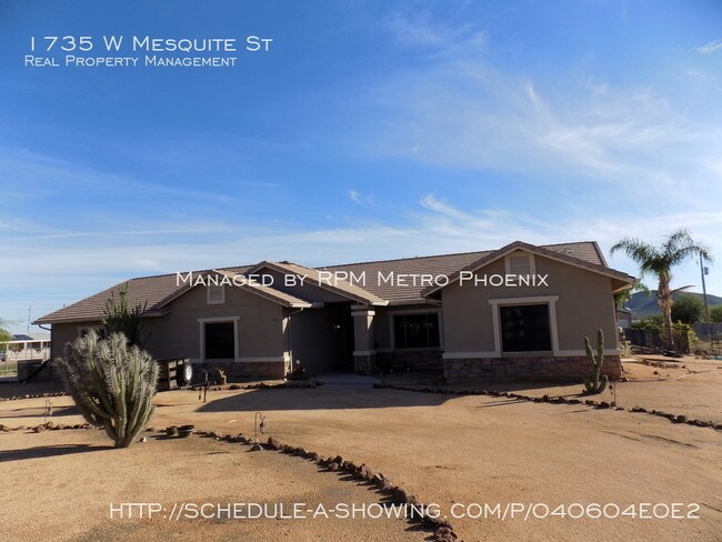 Building Photo - Custom Home on 1 Acre Lot