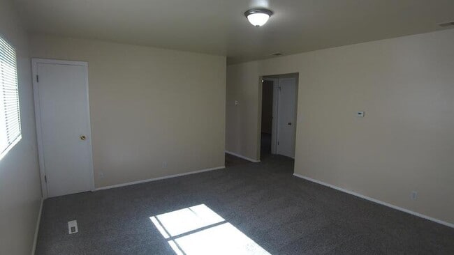 Building Photo - 1113 Alford St