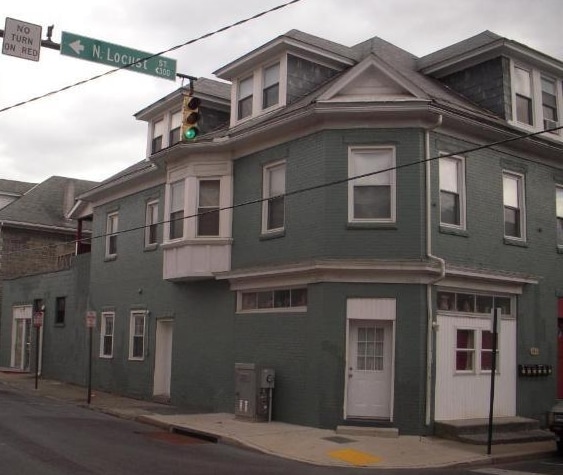 Building Photo - 246 N Locust St