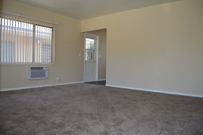 Building Photo - 2 bedroom 1 bath in the city of Rosemead