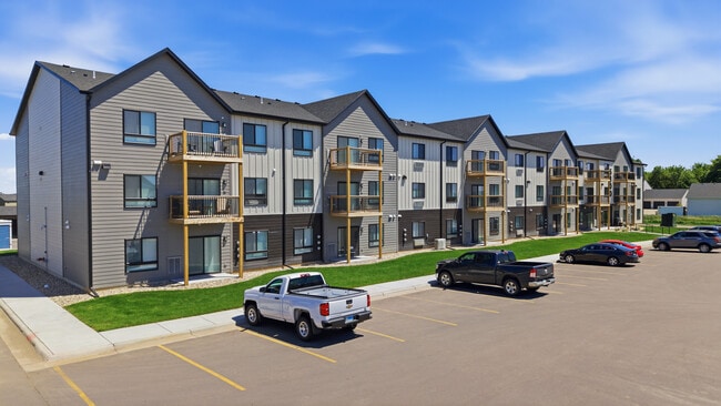 Building Photo - Whisper Creek Village