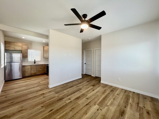 Building Photo - 3315 Clairemont Mesa Blvd