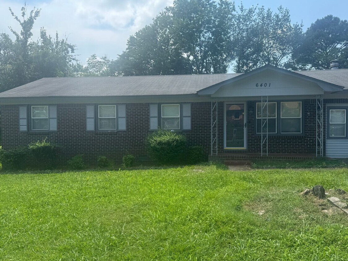 Foto principal - 6401 Matic Rd NW