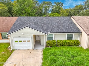 Building Photo - 11432 Skipjack Way S