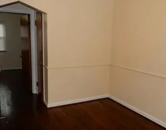 Foto del edificio - 3065 Glenmore Ave