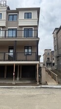 Building Photo - 4340-4340 Ebenezer Rd