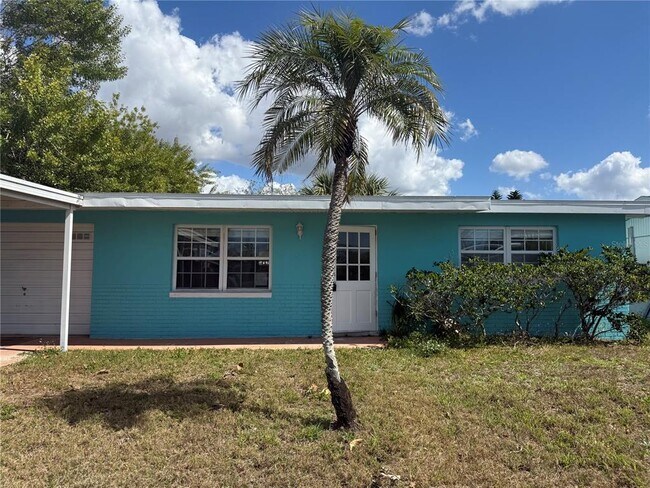 Foto del edificio - 13308 Carol Dr