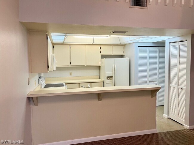 Building Photo - 12963 Elm Creek Ct