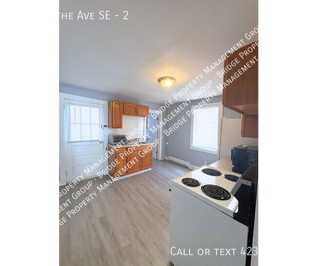 Foto del edificio - 1290 Blythe Ave SE