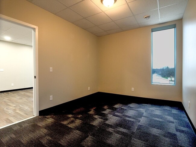 Building Photo - 101 N Mill St