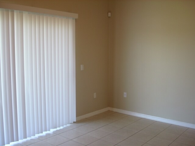 Building Photo - 768 Hacienda Cir