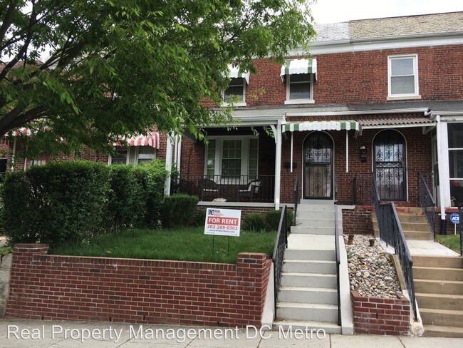 Building Photo - 443 Decatur St NW