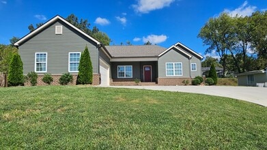 Building Photo - 9713 Dutchtown Rd