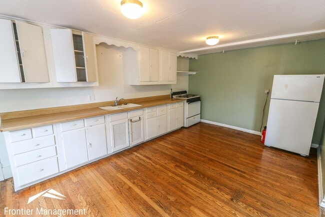 Building Photo - 900 Leavenworth St