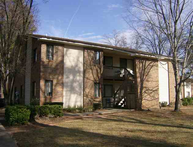 Foto del edificio - Hidden Creek Apartments