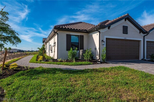 Foto del edificio - 15692 Gavello St